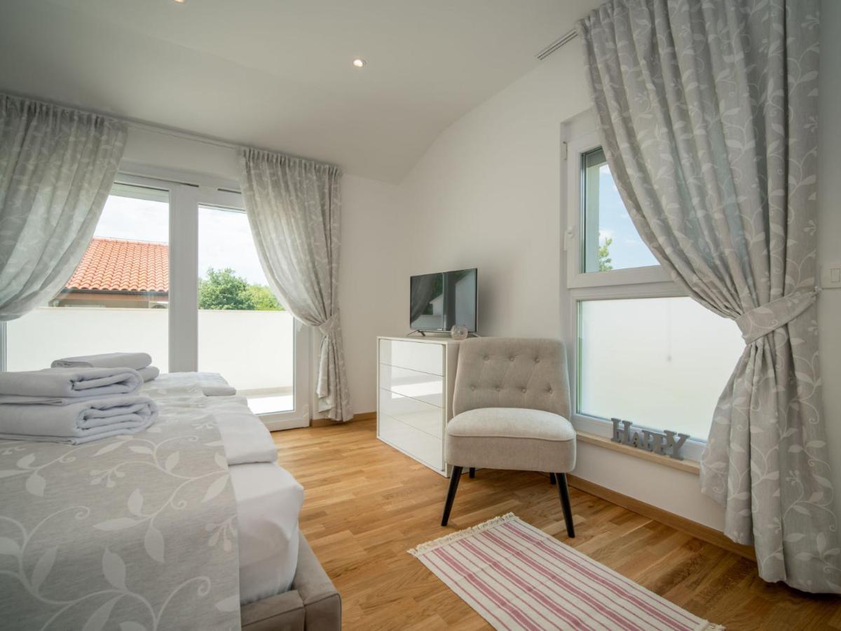 Holiday Home Andela By Interhome Dobrinj Exteriér fotografie